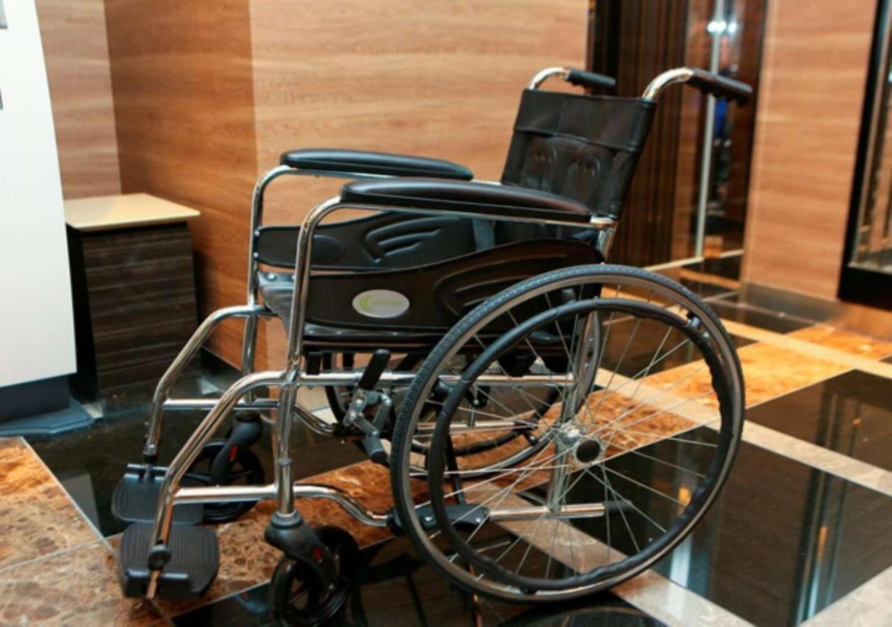 Apa Hotel Hakataeki Chikushiguchi Fukuoka  Eksteriør billede